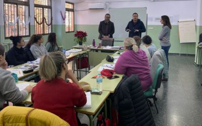 Visita del alcalde de Alcaraz a los alumnos de «Competencias clave nivel 2»