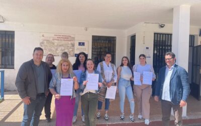 Entrega de diplomas al alumnado del curso de Competencias claves N2