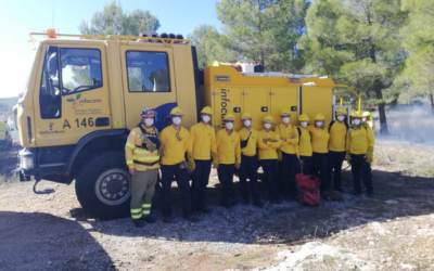 Los alumn@s visitan el monte de utilidad pública de molinicos en una jornada de fuego prescrito del plan anual de quemas de INFOCAM