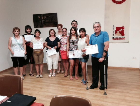 Finalización y entrega de diplomas del curso de fabricación de conservas vegetales en Castellar de Santiago
