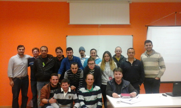16 alumnos terminan su formación como «bombero forestal» en Castellar de Santiago